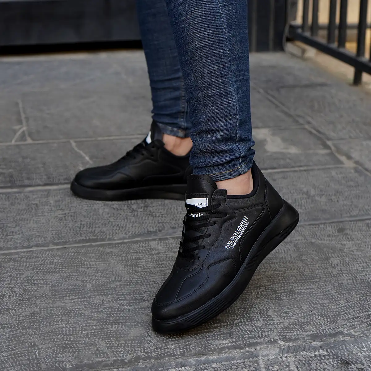 کفش تخت تمام مشکی مردانه مدل Anatomic